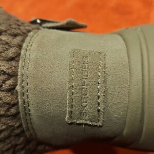 Womens Plush Gray Skechers Boots